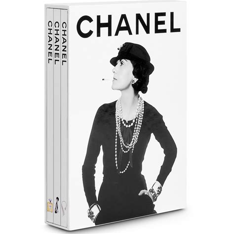 couturier de la maison chanel|chanel mythique.